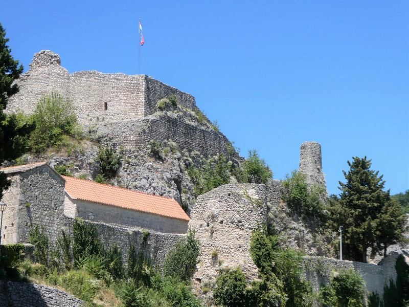Ruïne van het Topana-fort in Imotski