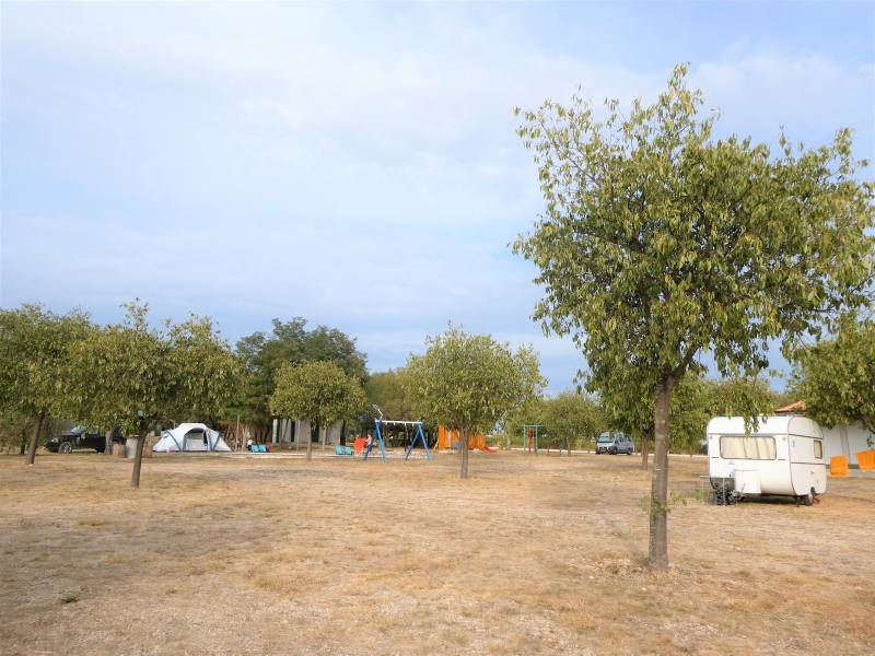 Fijne kleine campings in het binnenland van Kroatië - camping Robeko.