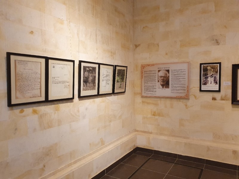 Historische foto's en documenten van Museum Puri Lukisan