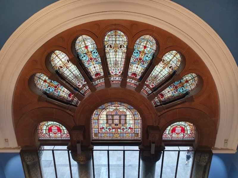 Gebrandschilderde ramen in de Queen Victoria Building