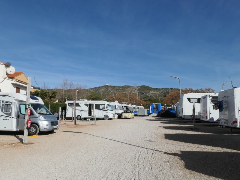 Campers op camperplaats Las Moreras in Alcossebre